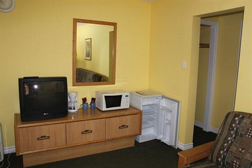 Riverview Lodge Wasaga Beach Εξωτερικό φωτογραφία
